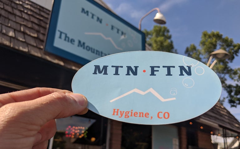 StickerGiant-Mountain-Fountain-Blog